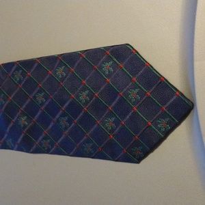 *4/$20 Bundle Deal Closet Cleanout Sale* Hallmark Christmas Silk Tie